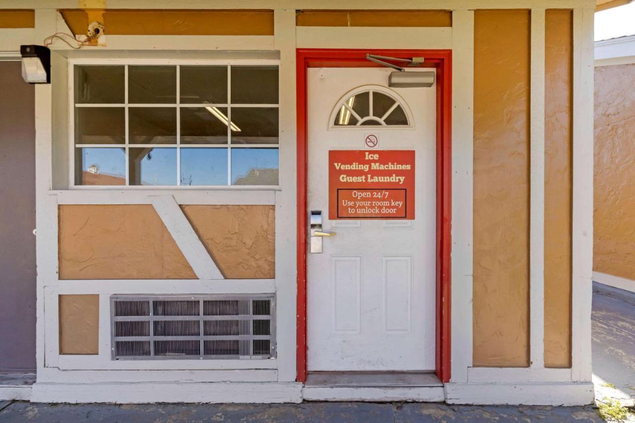 Econo Lodge Pryor Creek Εξωτερικό φωτογραφία