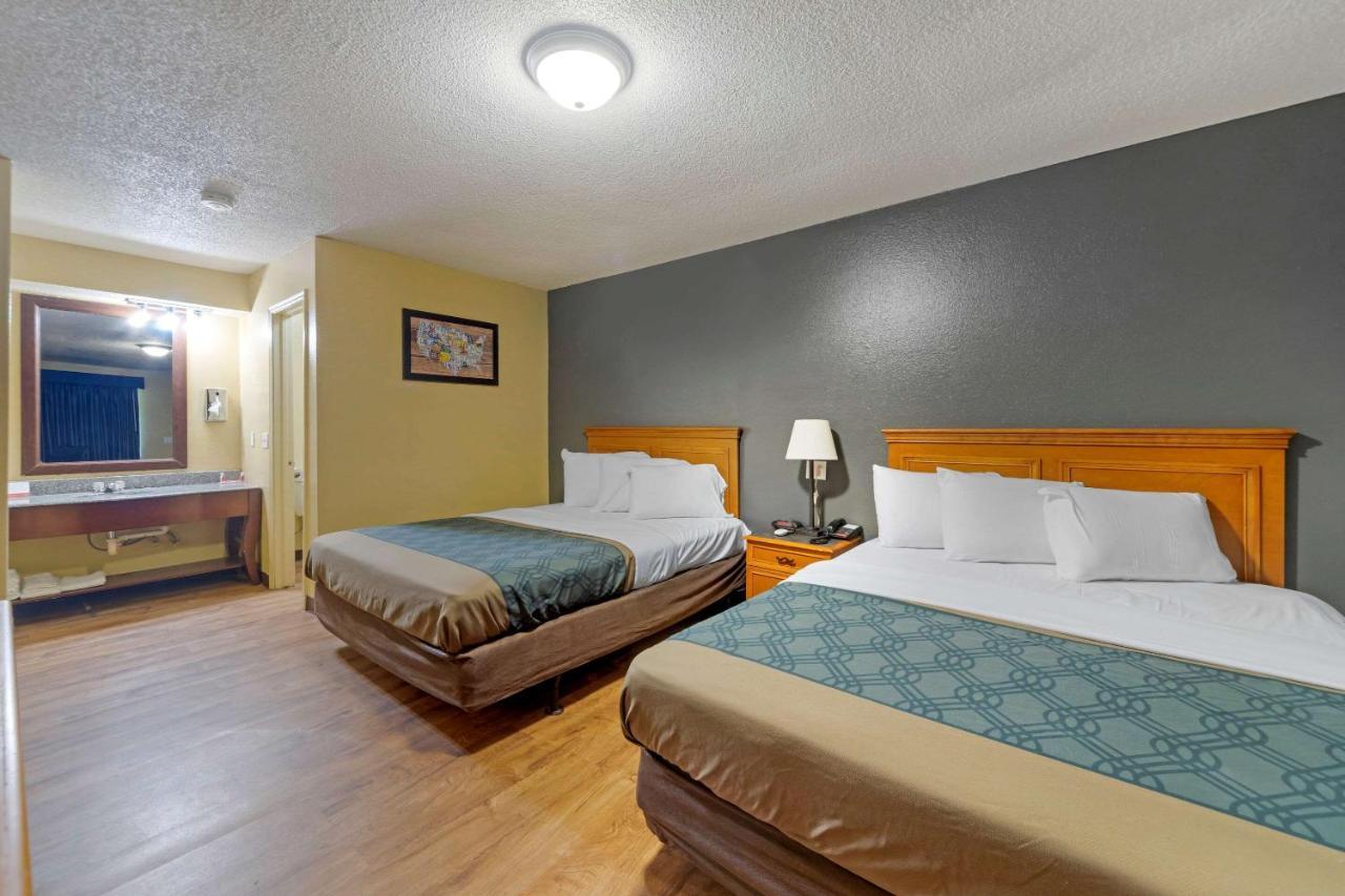 Econo Lodge Pryor Creek Εξωτερικό φωτογραφία