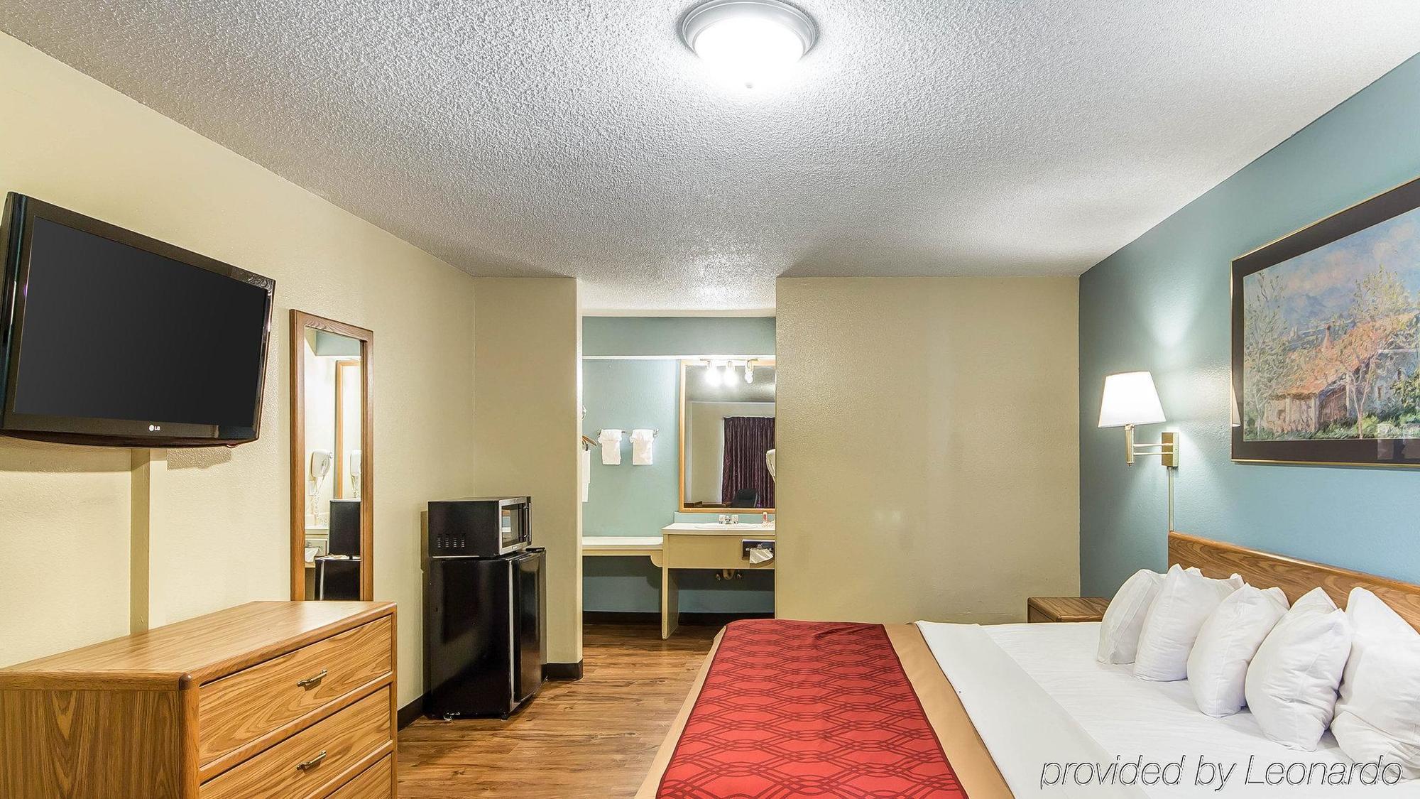 Econo Lodge Pryor Creek Εξωτερικό φωτογραφία