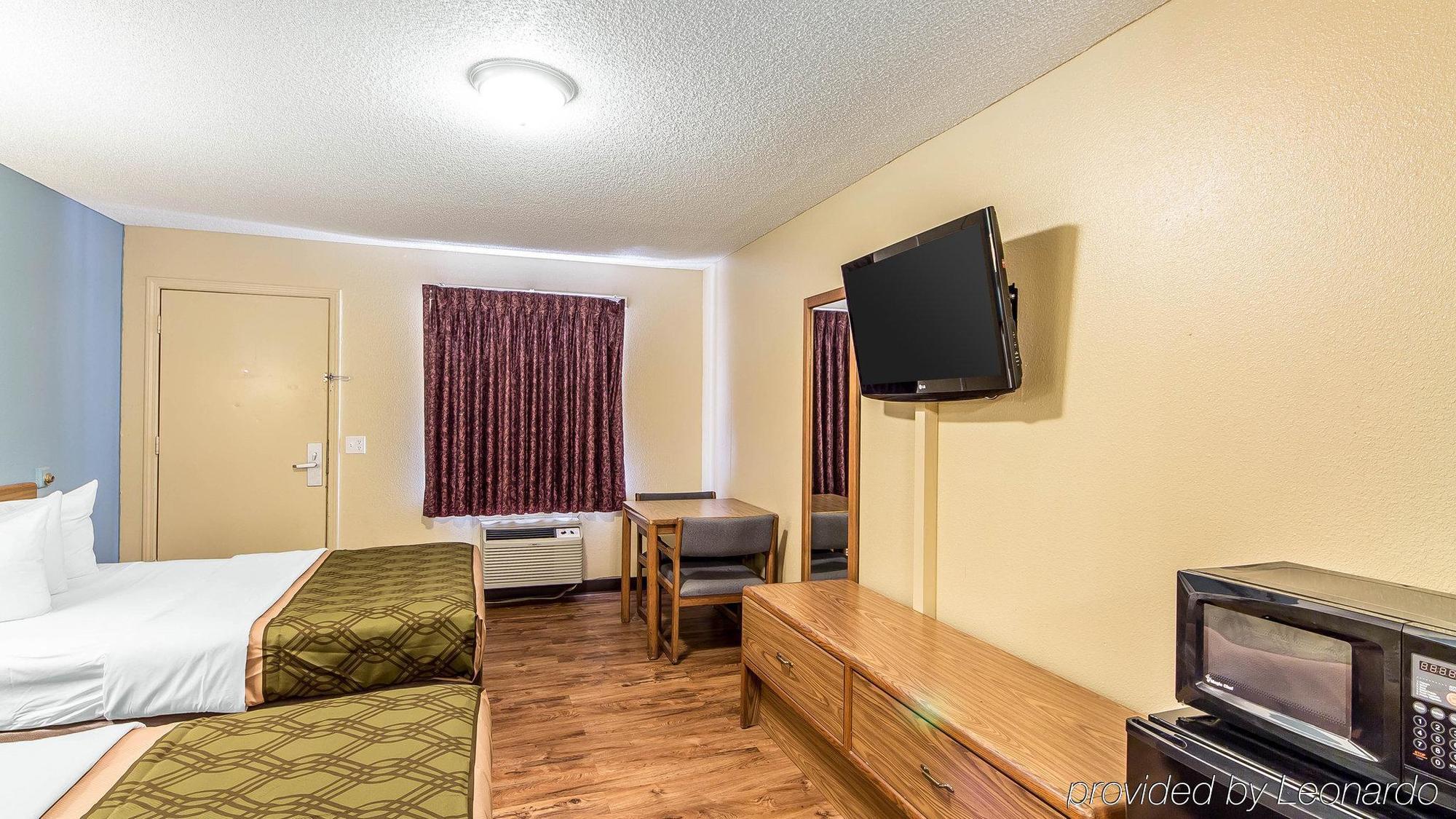 Econo Lodge Pryor Creek Εξωτερικό φωτογραφία