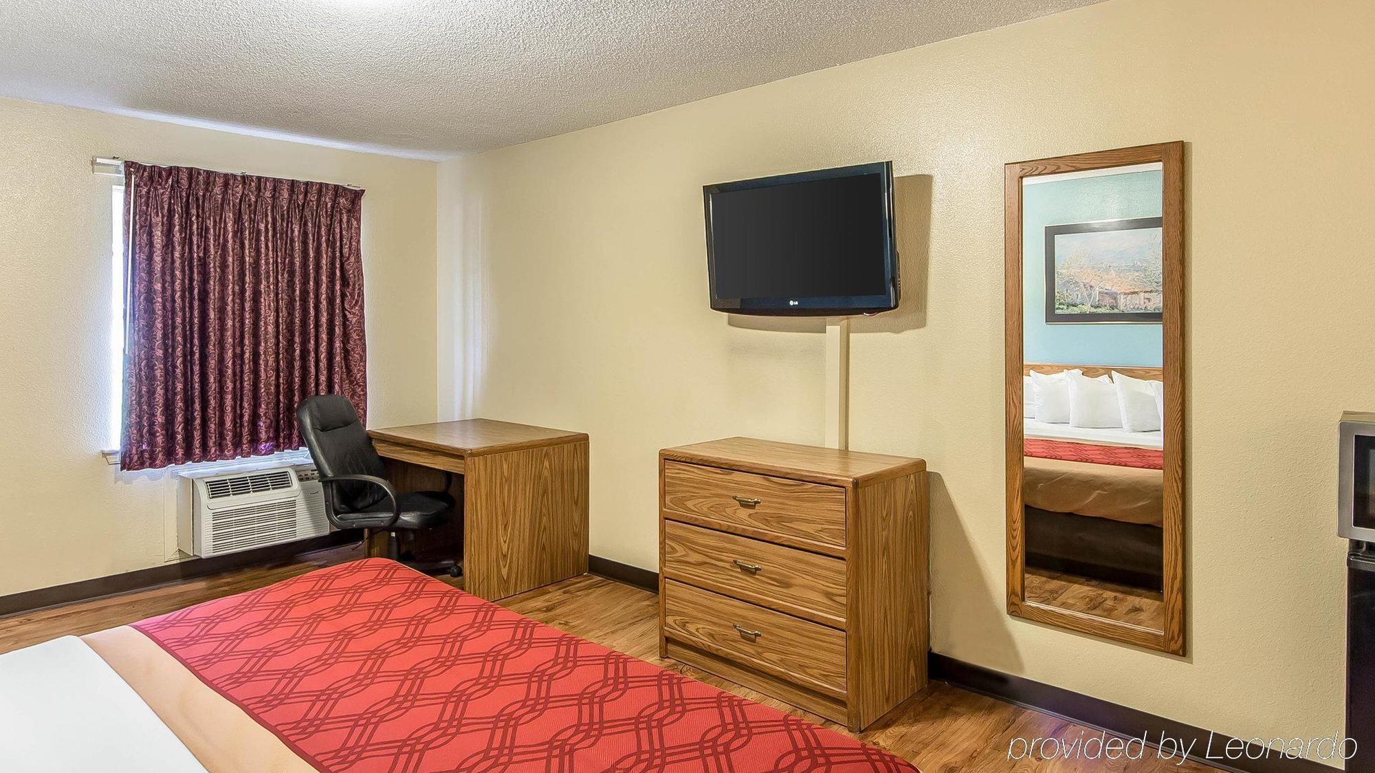 Econo Lodge Pryor Creek Εξωτερικό φωτογραφία